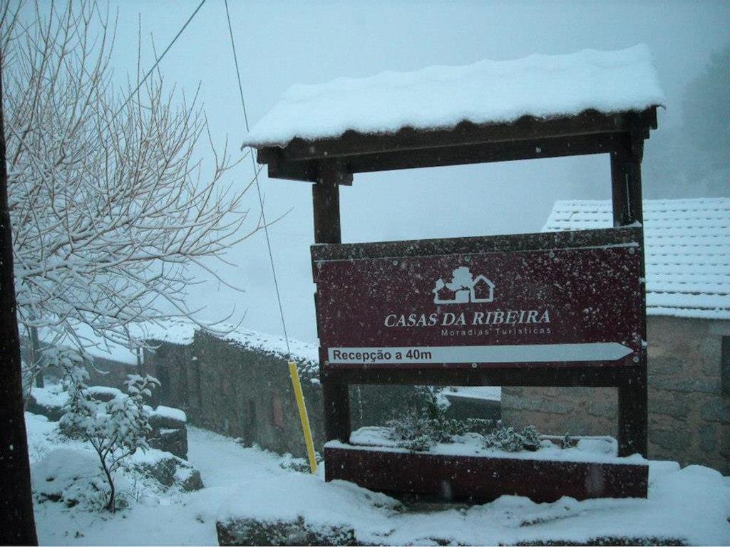 Gasthaus Casas Da Ribeira Seia Exterior foto